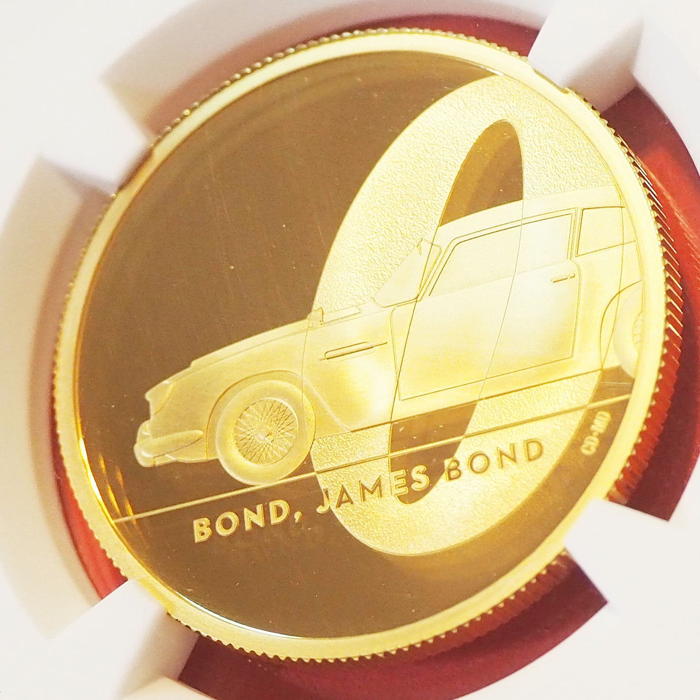 《 CC特別割引 》イギリス 100ポンド金貨 2020〈 007 /ジェーム・スボンド 〉 全て完璧鑑定・付属品付き ( NGC )