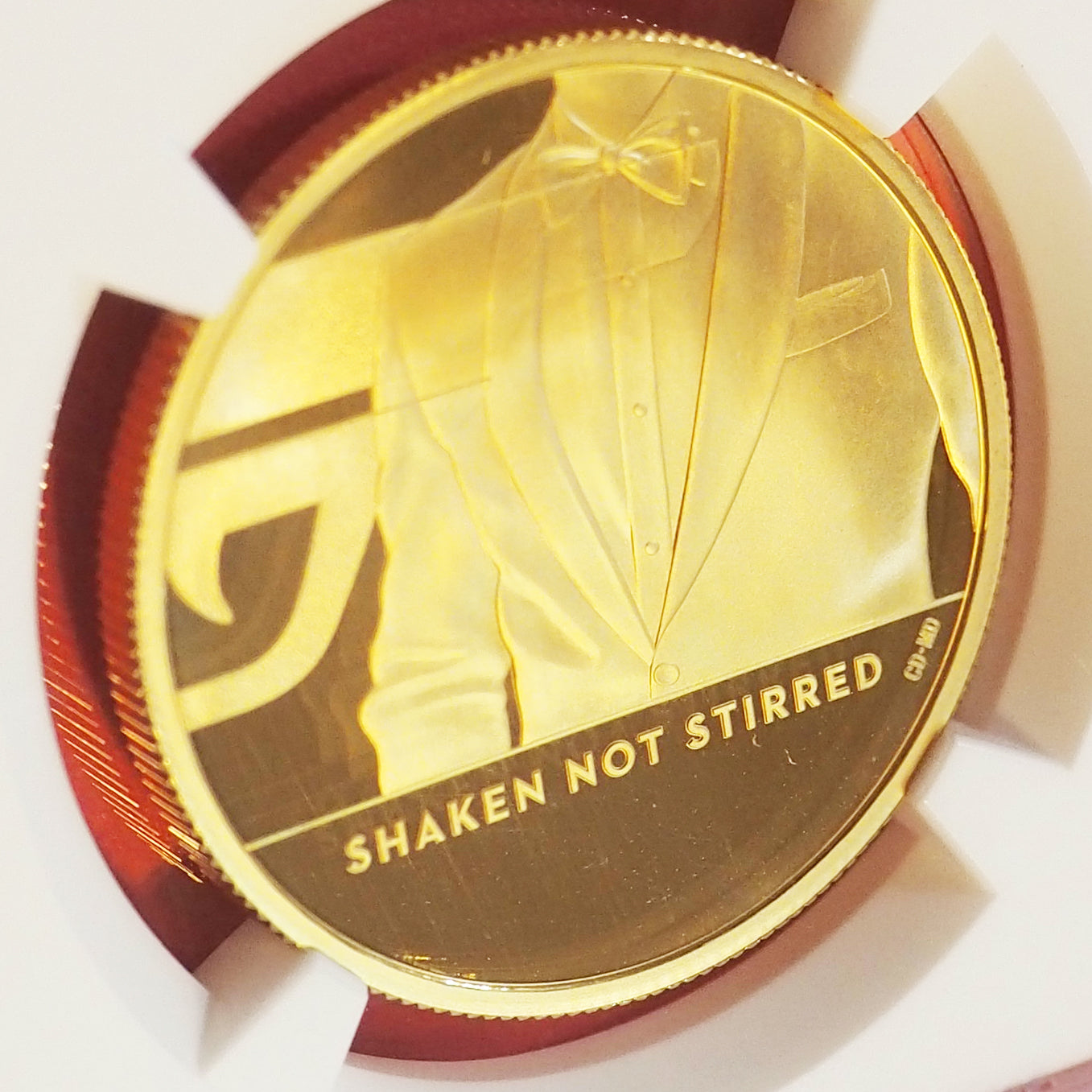 《 CC特別割引 》イギリス 100ポンド金貨 2020〈 007 /ジェーム・スボンド 〉 全て完璧鑑定・付属品付き ( NGC )