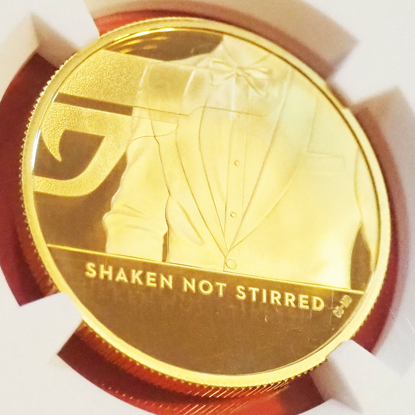 《 CC特別割引 》イギリス 100ポンド金貨 2020〈 007 /ジェーム・スボンド 〉 全て完璧鑑定・付属品付き ( NGC )