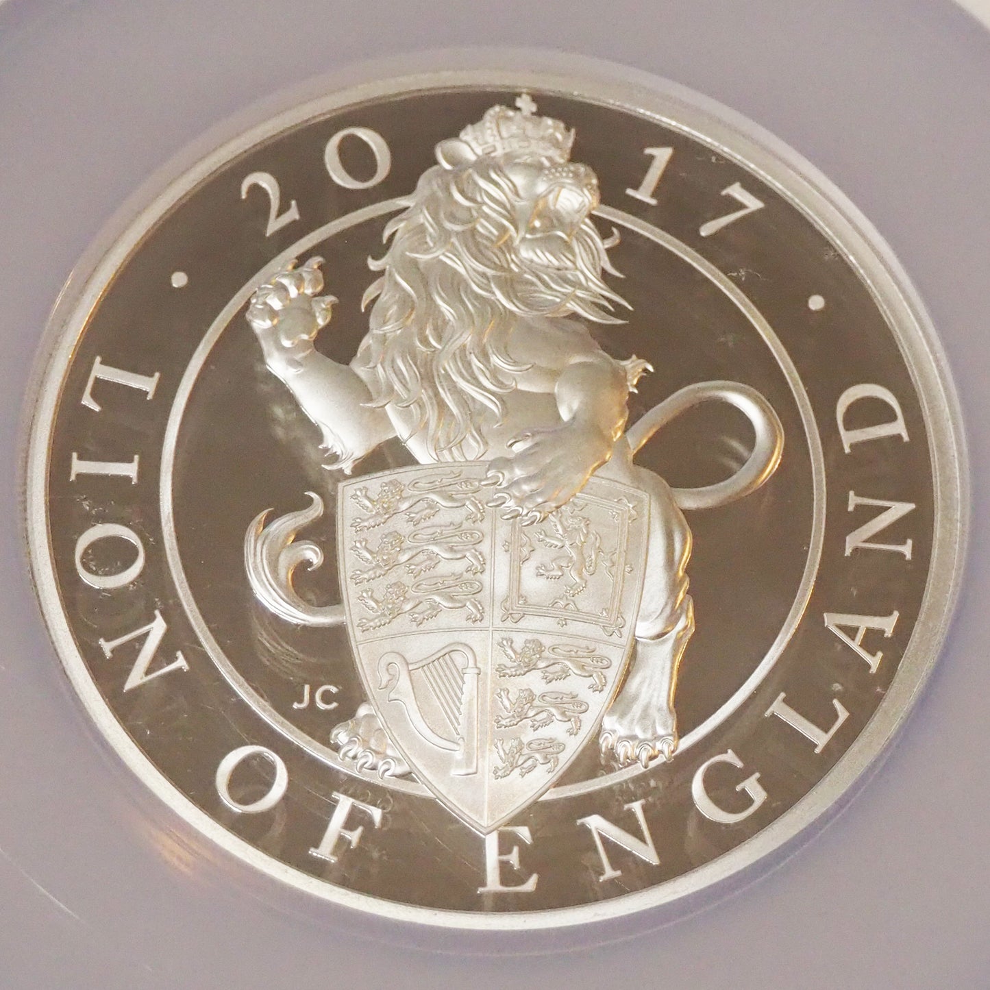 【咆哮する最強ビースト】イギリス 10ポンド銀貨 イングランドのライオン 2017 PF70 ULTRA CAMEO